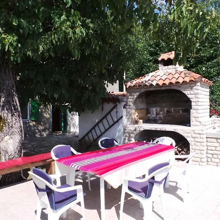 Holiday In Lanisce 35301 بيت للعطل
